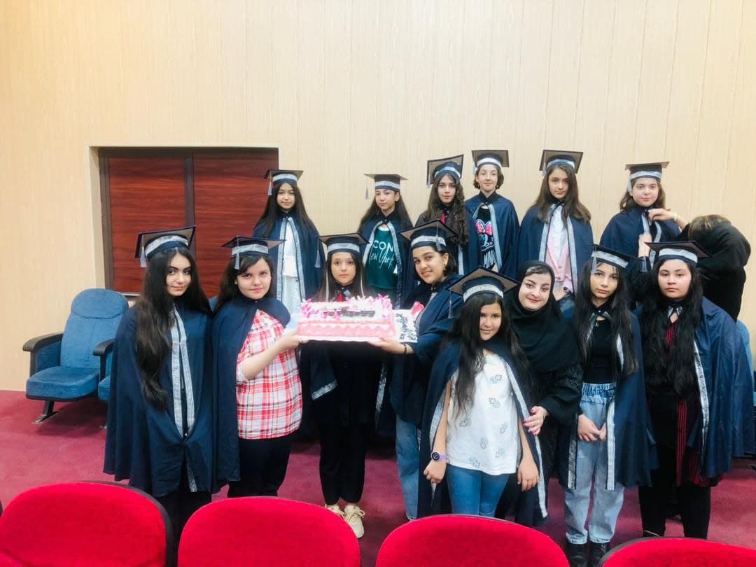 دبستان مشتاق علم