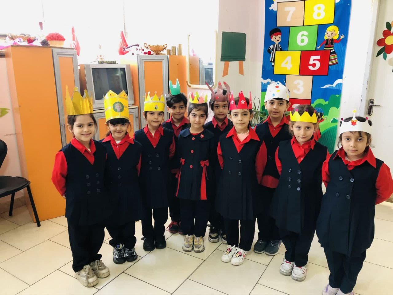 دبستان مشتاق علم